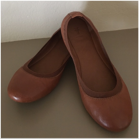 Frye Shoes - FRYE CARSON BALLET FLATS